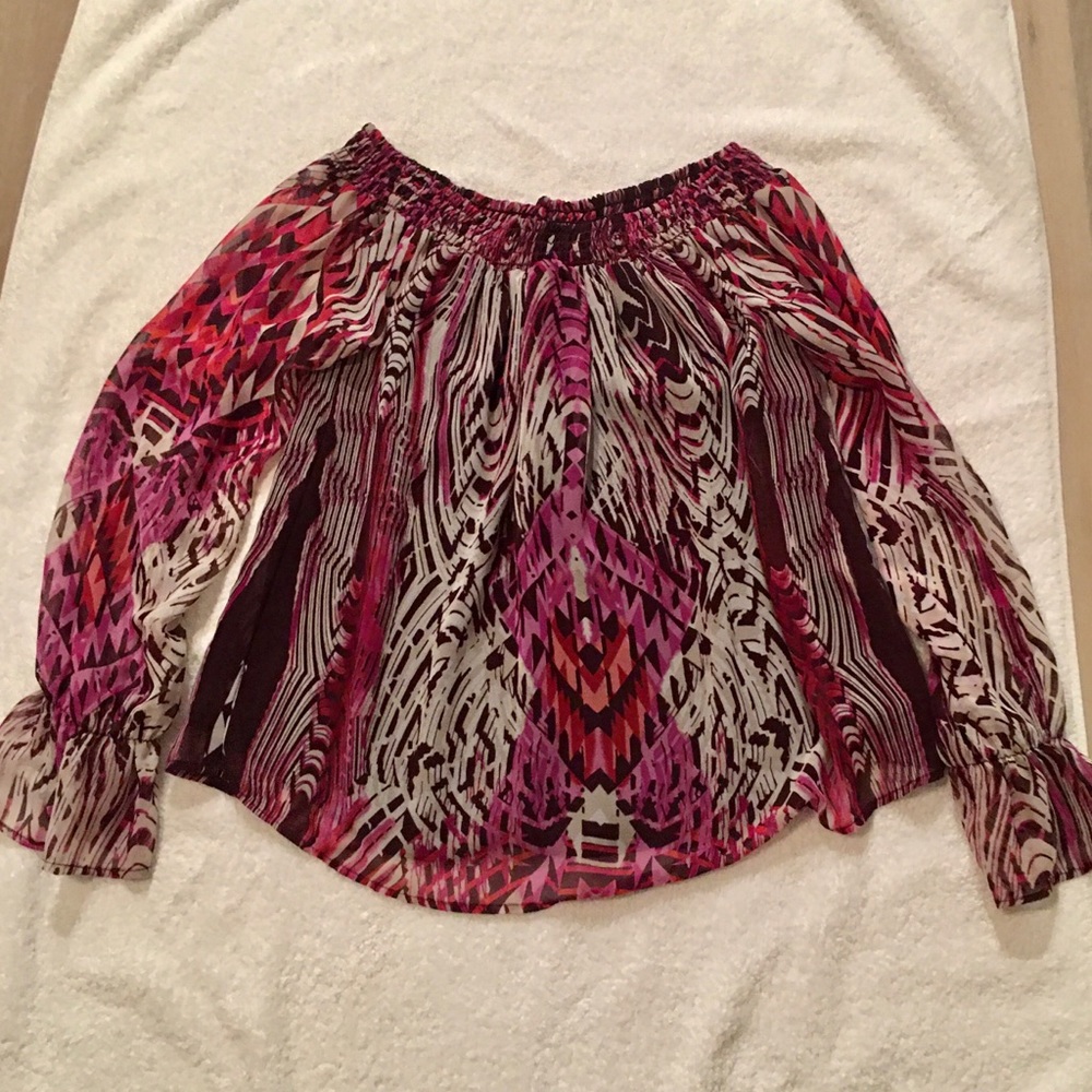 Three Eighty Two, Silk top
